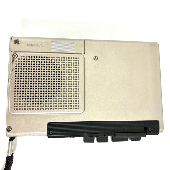 Sony TCM-8EV. For parts or repair. - Picture 5 of 7